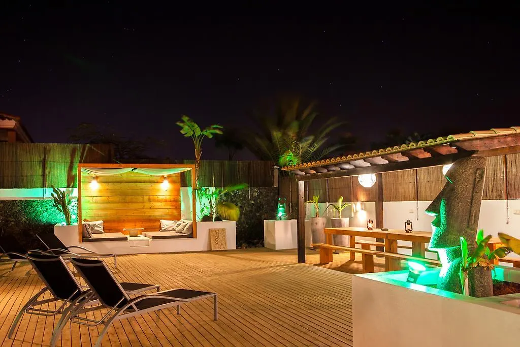 Guest house Line Up Kite & Surf Camp Hotel Corralejo Spain